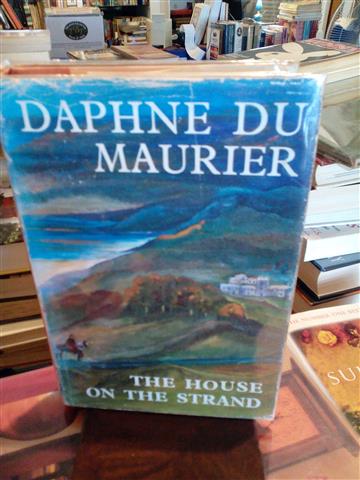 daphne du maurier the house on the strand