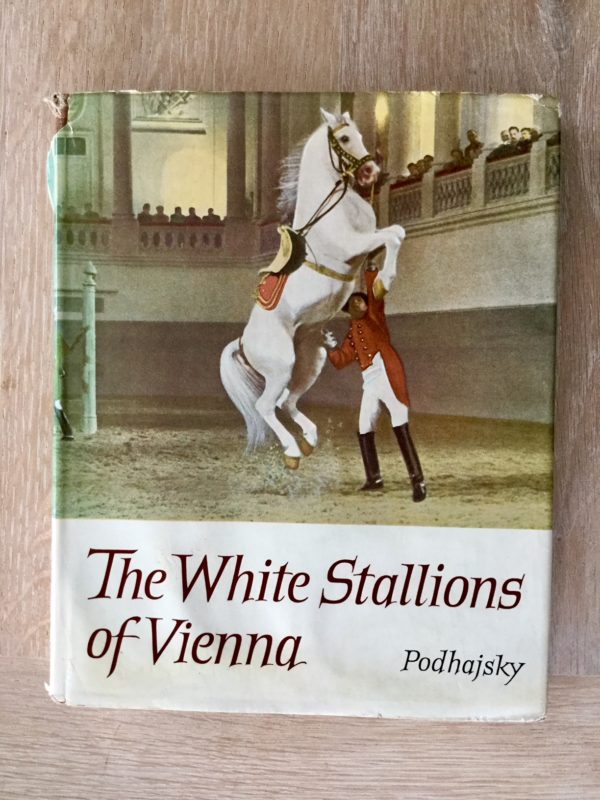 White_Stallions_Vienna_Alois_Podhajsky